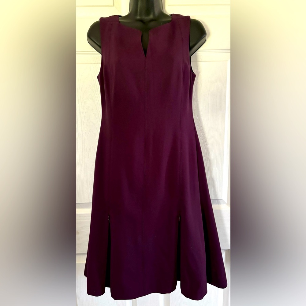 Carlisle sleeveless dress, size 2